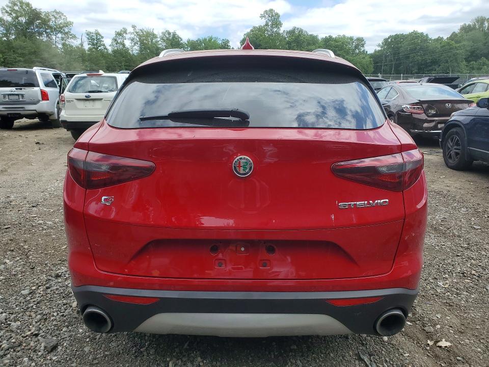 Photo 6 from auction – 2019 ALFA ROMEO STELVIO with VIN ZASPAKBN7K7C49803