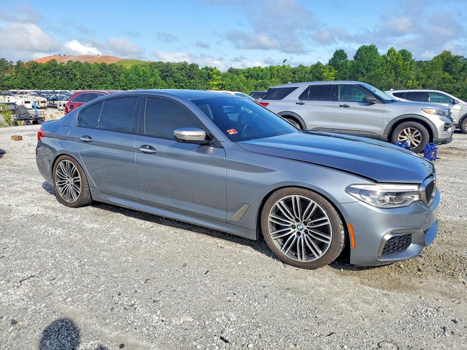 Photo 4 from auction – 2018 BMW 5 SERIES with VIN WBAJB9C5XJB287277