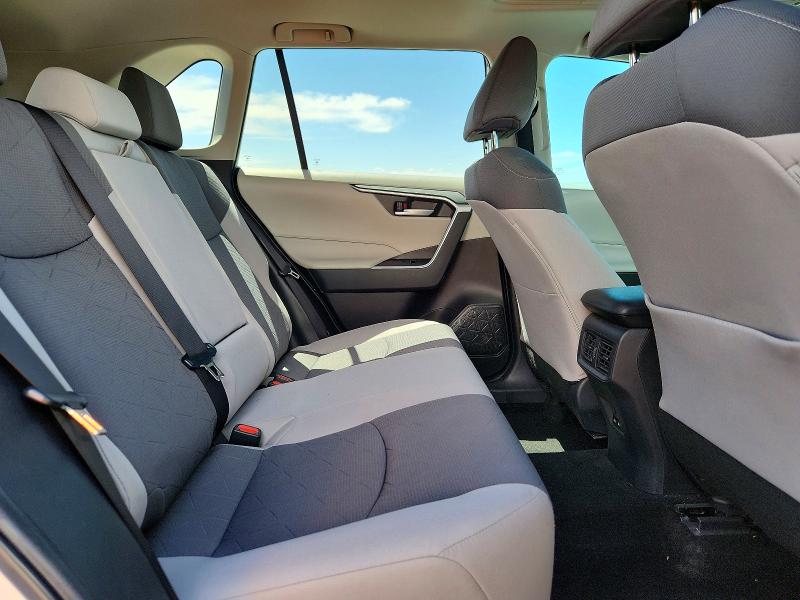 Photo 10 from auction – 2023 TOYOTA RAV4 with VIN 2T3P1RFV2PC349803