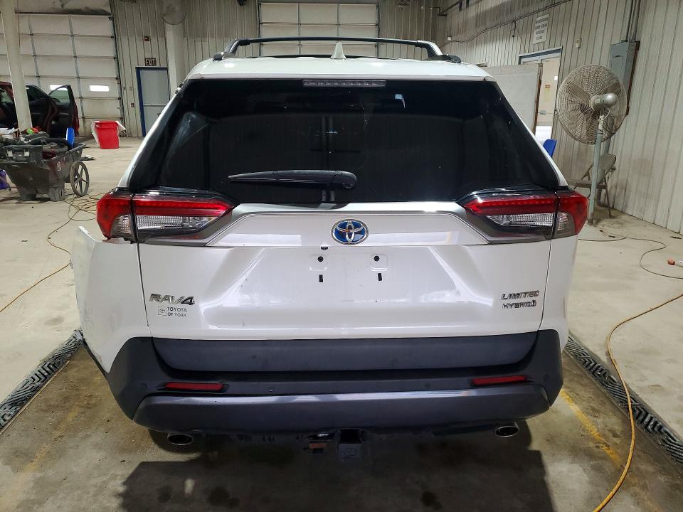 Zdjęcie 6 z aukcji – 2021 TOYOTA RAV4 z VIN 4T3D6RFVXMU034777
