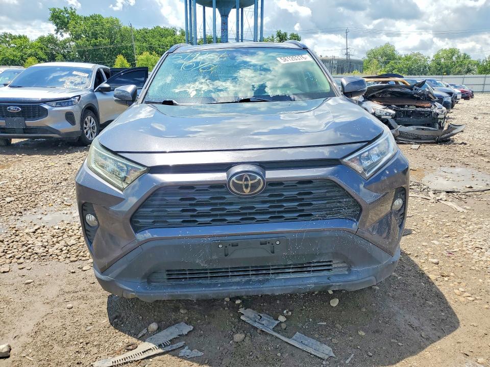 Фото 5 с аукциона – 2019 TOYOTA RAV4 с VIN JTMP1RFV3KJ005743