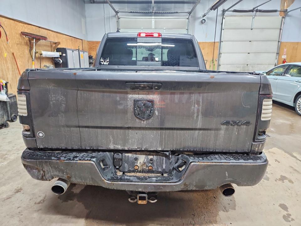 Photo 6 from auction – 2018 RAM 1500 with VIN 1C6RR7MT6JS285262