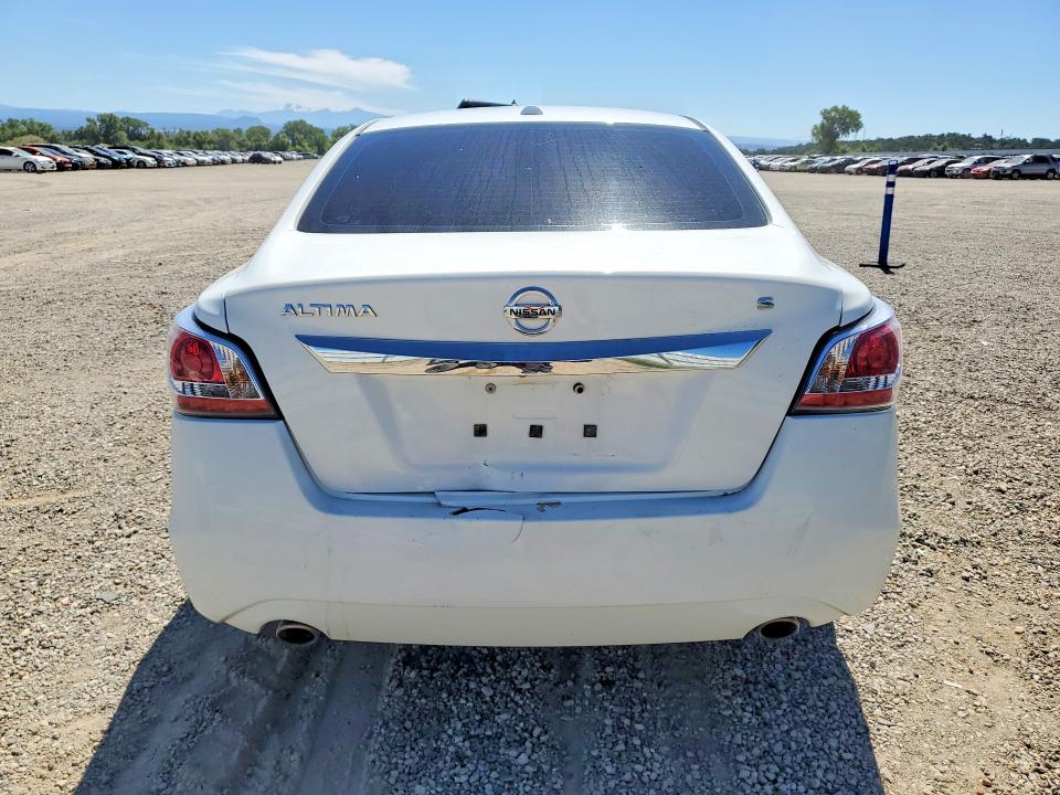 Photo 6 from auction – 2015 NISSAN ALTIMA with VIN 1N4AL3AP4FN387789