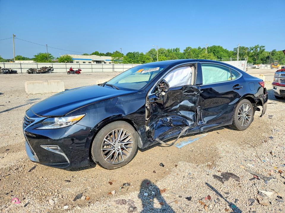 LEXUS ES 2016 with VIN JTHBK1GG7G2239313 - Photo from auction