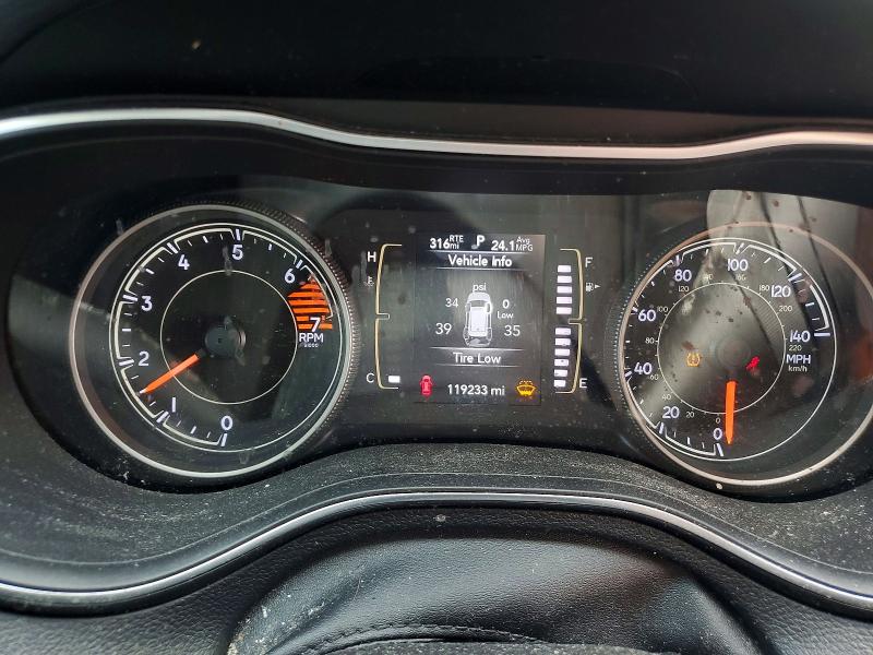 Photo 9 from auction – 2019 JEEP CHEROKEE with VIN 1C4PJLLB8KD339403