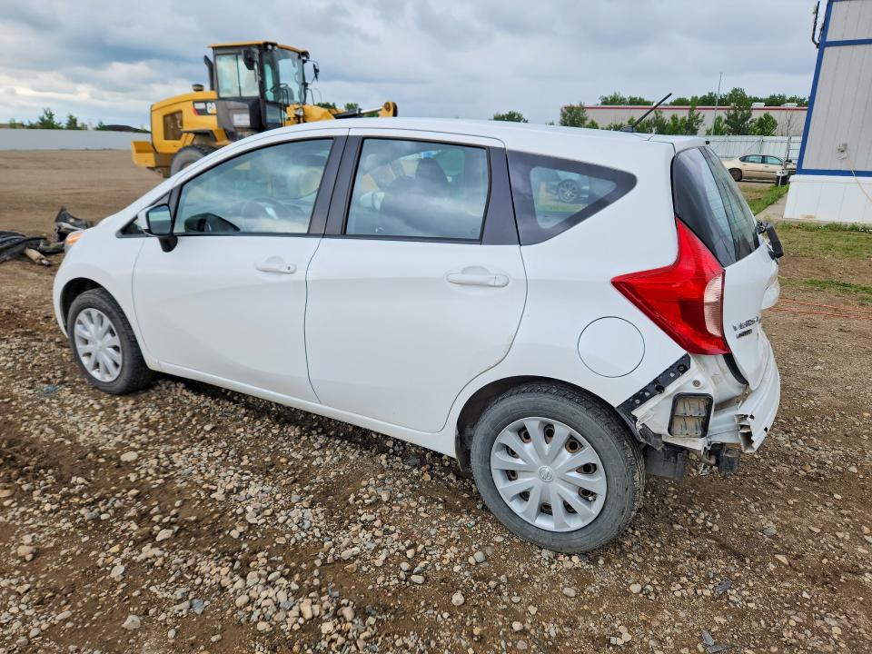 Photo 2 from auction – 2015 NISSAN VERSA NOTE with VIN 3N1CE2CP5FL404932