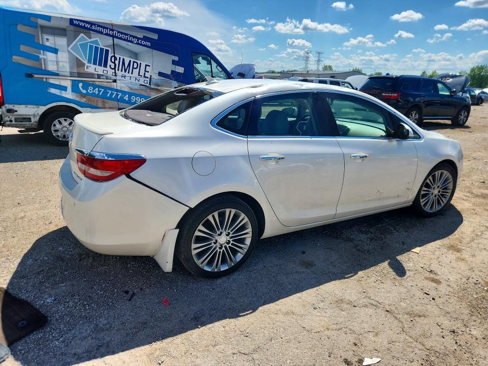 Photo 3 from auction – 2012 BUICK VERANO with VIN 1G4PS5SK2C4154786