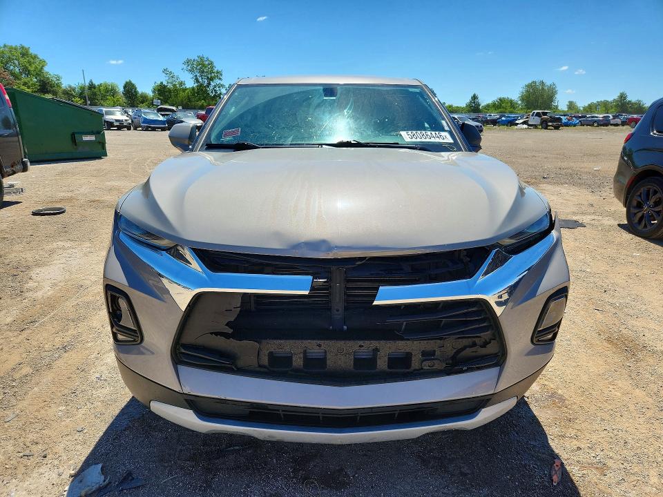 Photo 5 from auction – 2021 CHEVROLET BLAZER with VIN 3GNKBBRA2MS557685