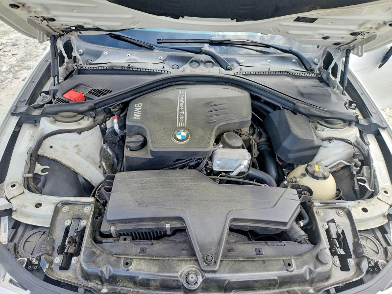 Photo 11 from auction – 2014 BMW 328 with VIN WBA3A5G52ENP33134