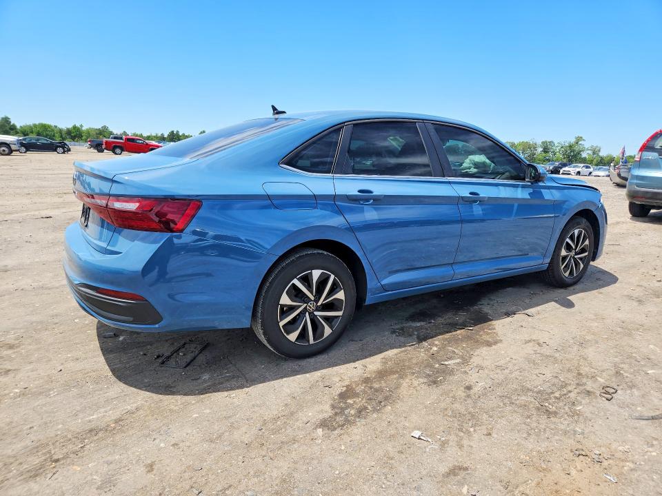 Photo 3 from auction – 2025 VOLKSWAGEN JETTA with VIN 3VW5X7BUXSM030761