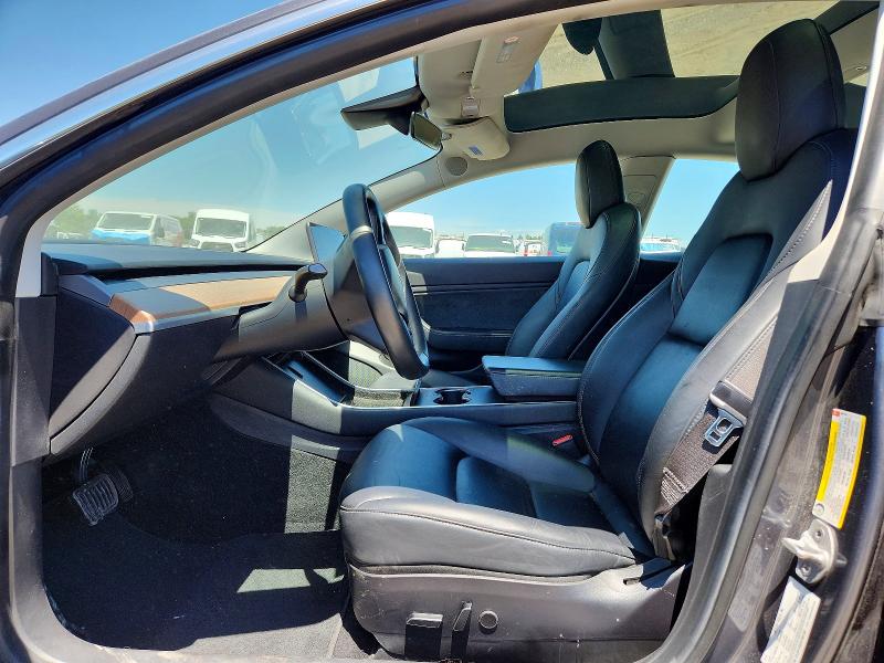 Photo 7 from auction – 2019 TESLA MODEL 3 with VIN 5YJ3E1EB2KF386150