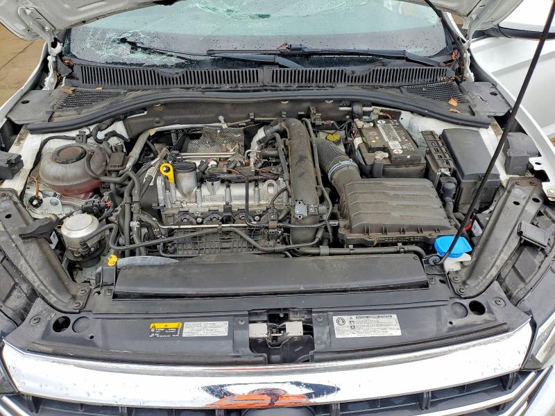 Photo 11 from auction – 2019 VOLKSWAGEN JETTA with VIN 3VWC57BU3KM273616