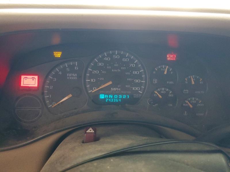 Photo 9 from auction – 2002 CHEVROLET SILVERADO with VIN 2GCEC19V821377331