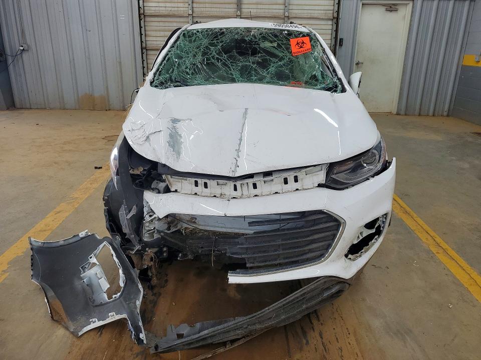 Photo 5 from auction – 2019 CHEVROLET TRAX with VIN 3GNCJPSB3KL256308