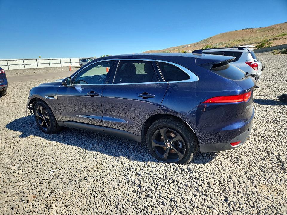 Photo 2 from auction – 2017 JAGUAR F-PACE with VIN SADCK2BV9HA071767