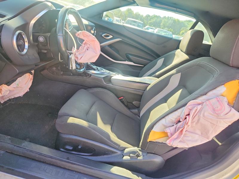 Photo 7 from auction – 2017 CHEVROLET CAMARO with VIN 1G1FB3DX1H0139295