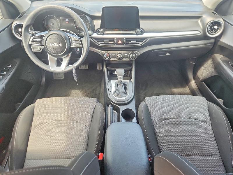 Photo 8 from auction – 2023 KIA FORTE with VIN 3KPF24AD4PE555791