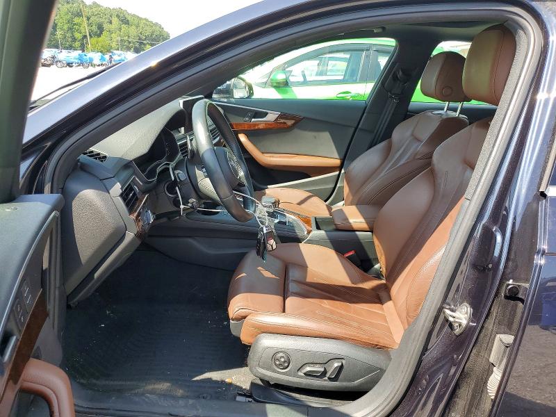Photo 7 from auction – 2017 AUDI A4 with VIN WAUENAF47HN071568