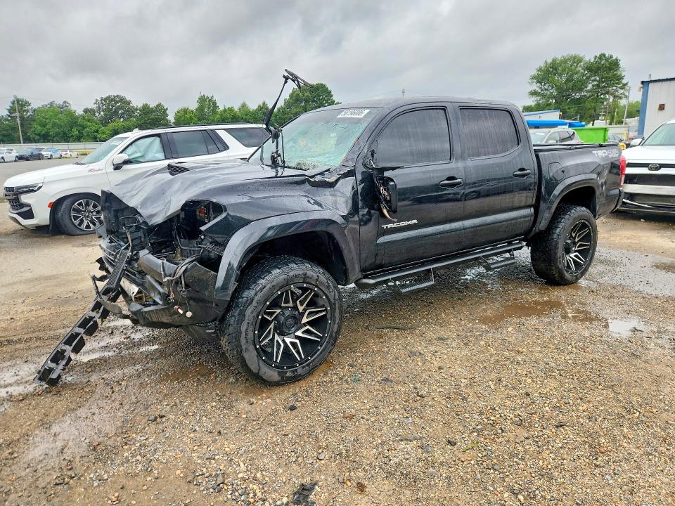 TOYOTA TACOMA 2017 with VIN 3TMCZ5AN4HM049897 - Photo from auction