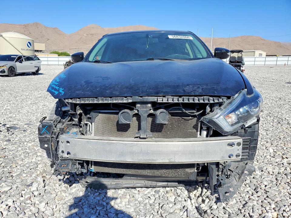 Photo 5 from auction – 2017 NISSAN MAXIMA with VIN 1N4AA6AP3HC396764