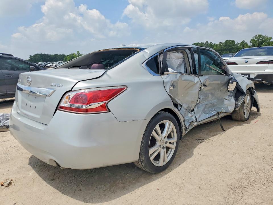 Photo 3 from auction – 2013 NISSAN ALTIMA with VIN 1N4BL3AP1DN494770