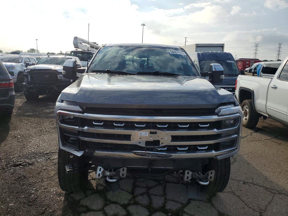 Photo 5 from auction – 2024 FORD F250 with VIN 1FT8W2BT7REE09682