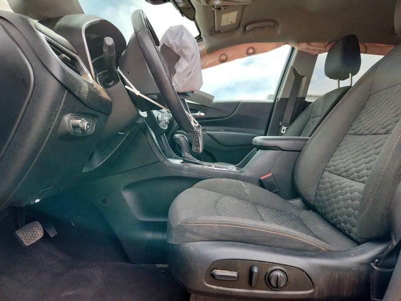 Photo 7 from auction – 2018 CHEVROLET EQUINOX with VIN 2GNAXJEV0J6260392