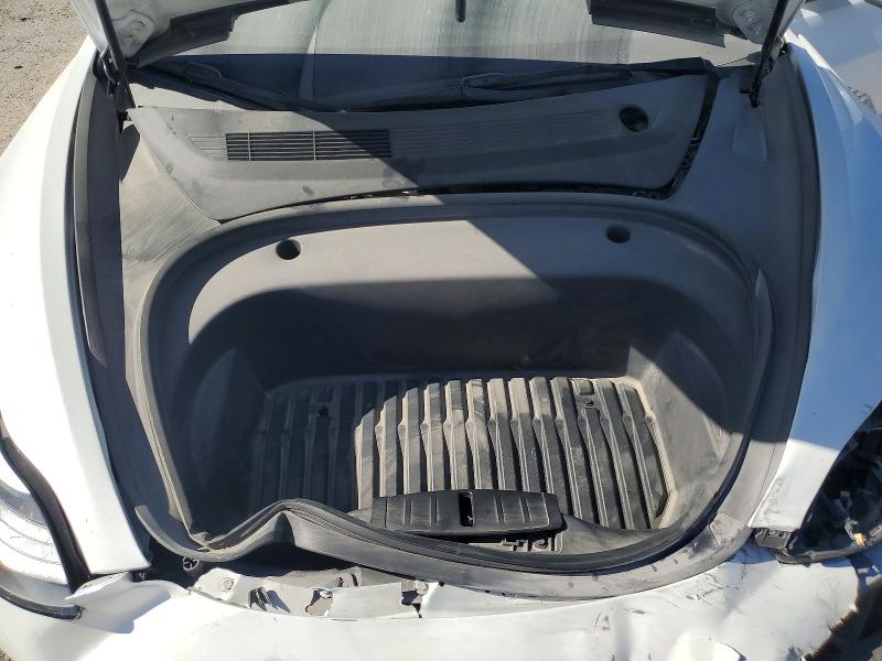Photo 11 from auction – 2022 TESLA MODEL 3 with VIN 5YJ3E1EA3NF113455