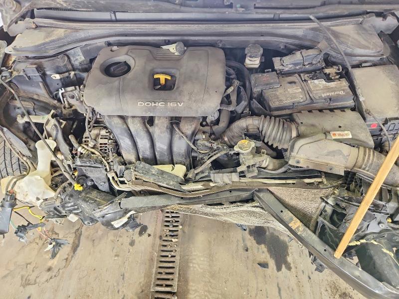 Photo 11 from auction – 2018 HYUNDAI ELANTRA with VIN 5NPD84LF2JH279005