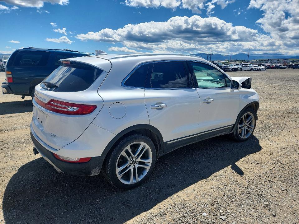 Photo 3 from auction – 2019 LINCOLN MKC with VIN 5LMTJ3DHXKUL13427