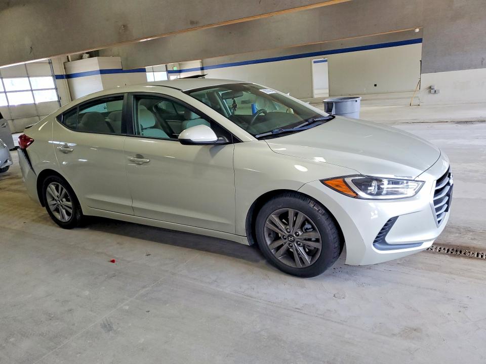 Photo 4 from auction – 2017 HYUNDAI ELANTRA with VIN 5NPD84LF8HH178769