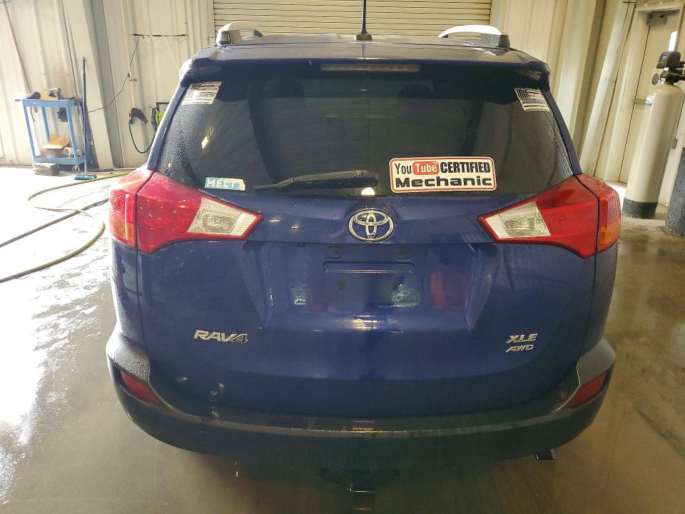 Photo 6 from auction – 2014 TOYOTA RAV4 with VIN 2T3RFREV2EW206325