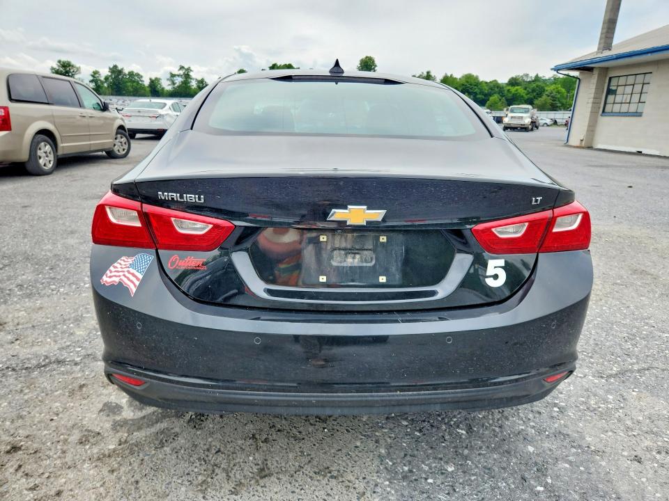 Photo 6 from auction – 2017 CHEVROLET MALIBU with VIN 1G1ZE5ST5HF128443