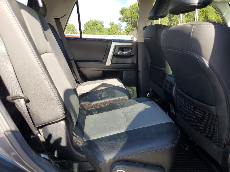 Photo 10 from auction – 2023 TOYOTA 4RUNNER with VIN JTENU5JR2P6098679
