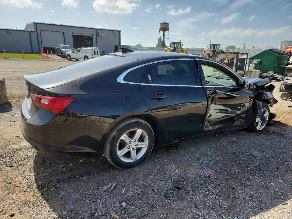 Photo 3 from auction – 2022 CHEVROLET MALIBU with VIN 1G1ZB5ST9NF202385