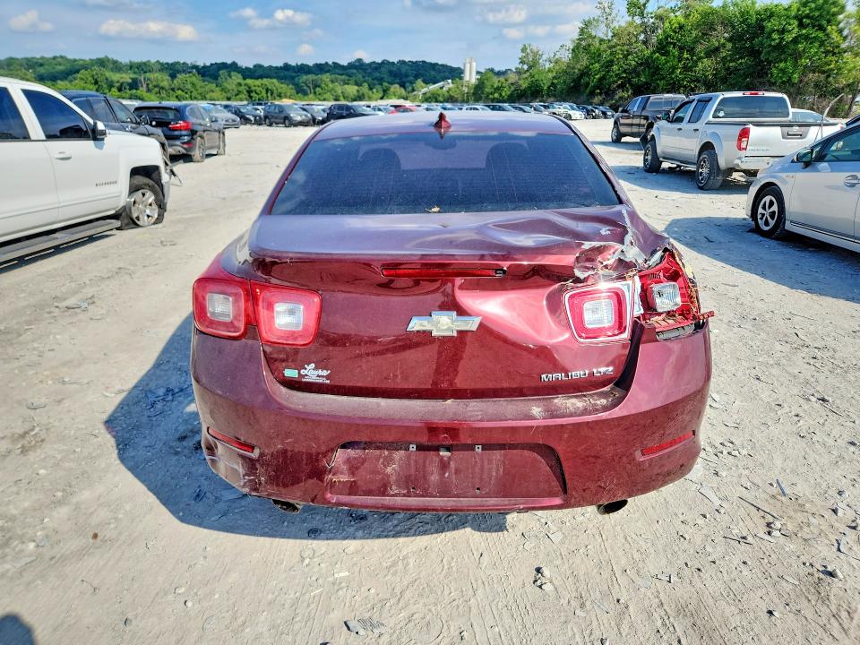 Photo 6 from auction – 2015 CHEVROLET MALIBU with VIN 1G11F5SL0FF264132