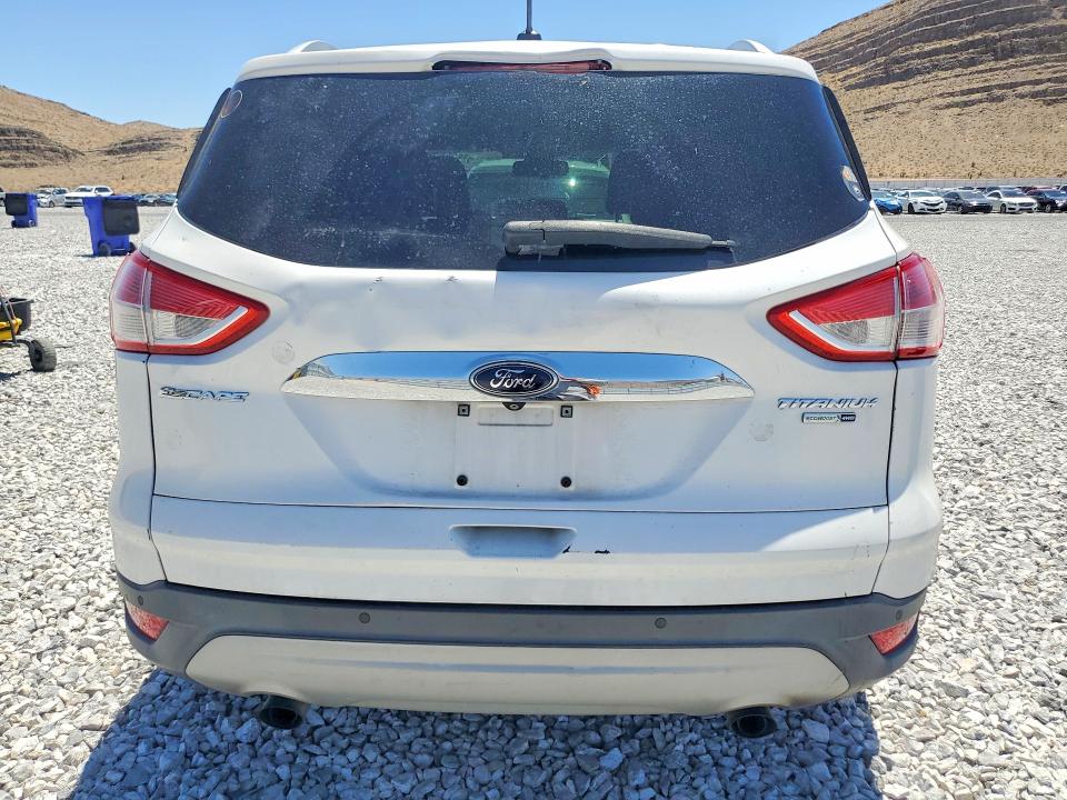 Photo 6 from auction – 2016 FORD ESCAPE with VIN 1FMCU9J99GUB60590