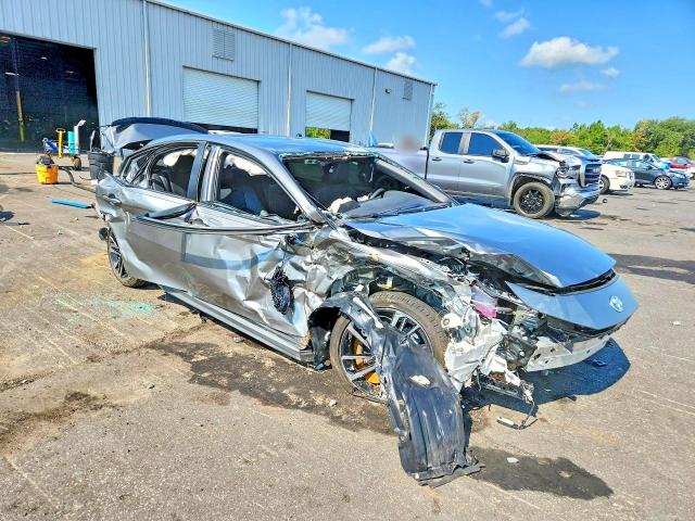 Photo 4 from auction – 2026 TOYOTA CAMRY with VIN 4T1DAACK8TU290692
