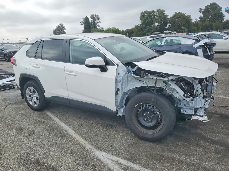 Photo 4 from auction – 2025 TOYOTA RAV4 with VIN 2T3K1RFV6SW374561