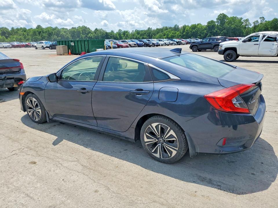 Photo 2 from auction – 2018 HONDA CIVIC with VIN JHMFC1F85JX007960