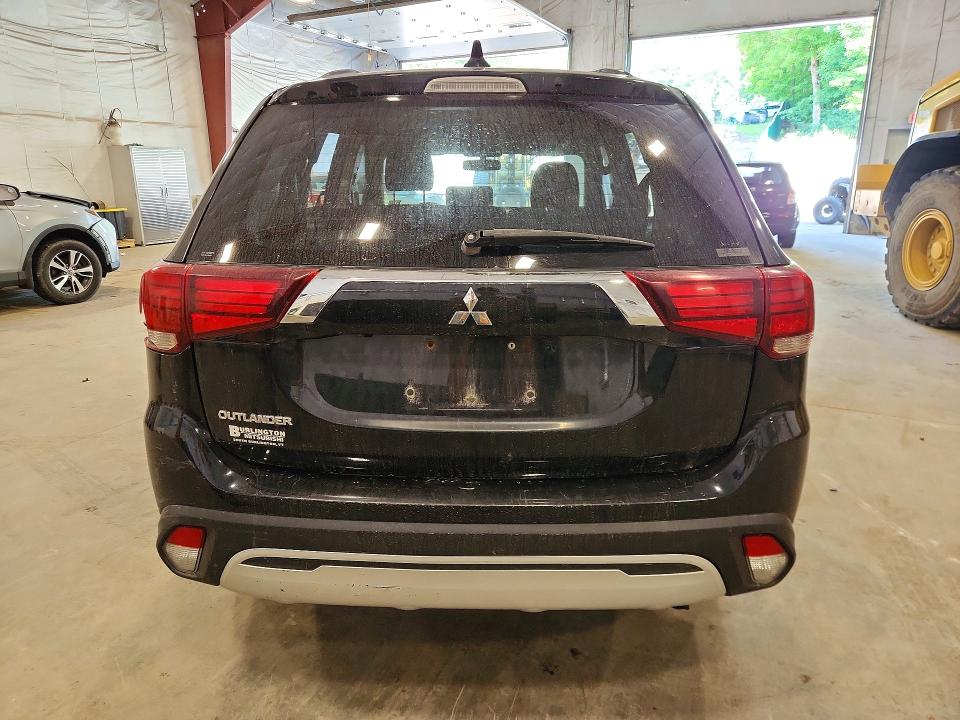 Photo 6 from auction – 2020 MITSUBISHI OUTLANDER with VIN JA4AZ3A34LZ027684