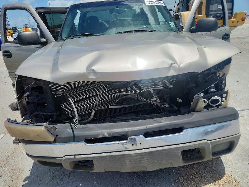 Photo 11 from auction – 2003 CHEVROLET SILVERADO with VIN 2GCEC19V431123309