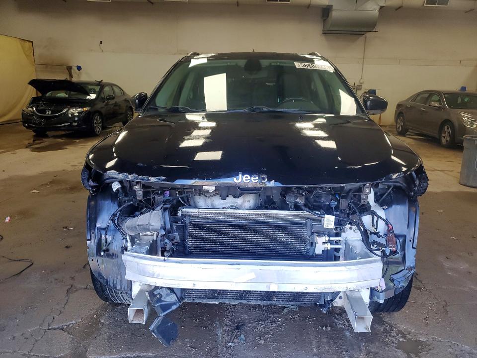 Photo 5 from auction – 2018 JEEP COMPASS with VIN 3C4NJDCB9JT434302