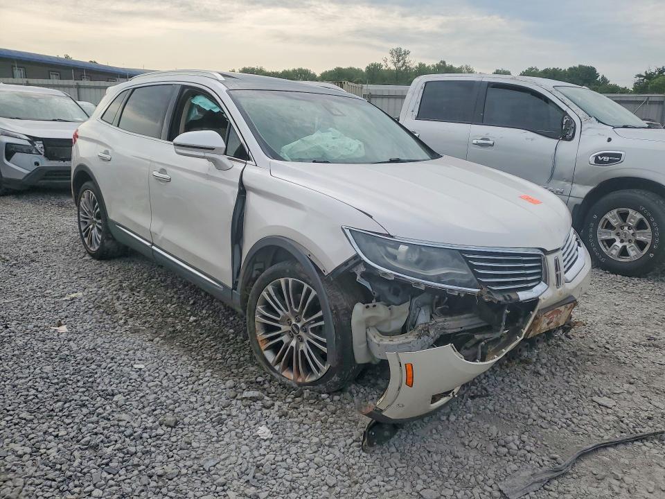 Photo 4 from auction – 2017 LINCOLN MKX with VIN 2LMPJ6LR7HBL16322