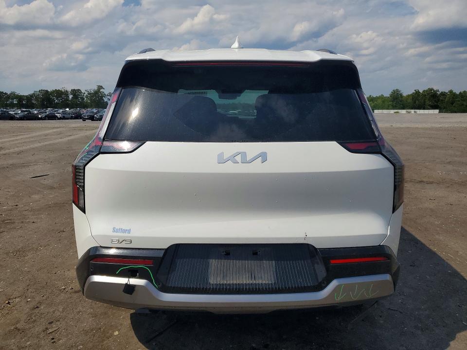 Photo 6 from auction – 2024 KIA EV9 with VIN KNDADFS56R6028237