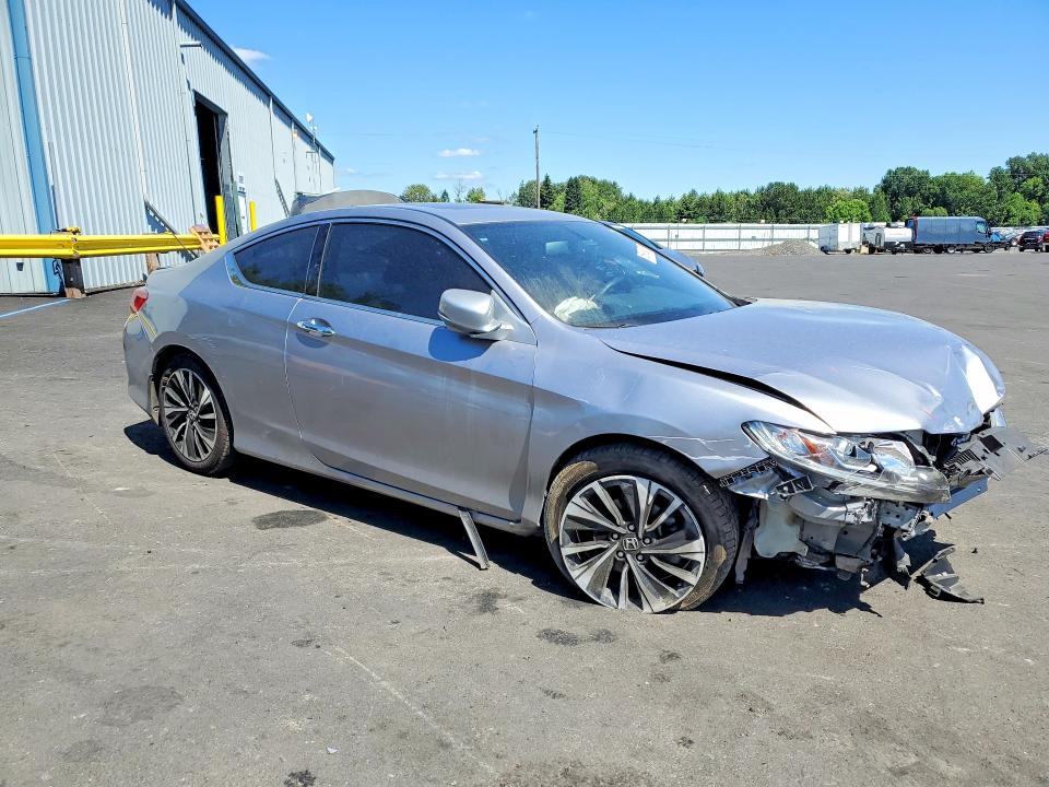 Photo 4 from auction – 2017 HONDA ACCORD with VIN 1HGCT2B87HA005237
