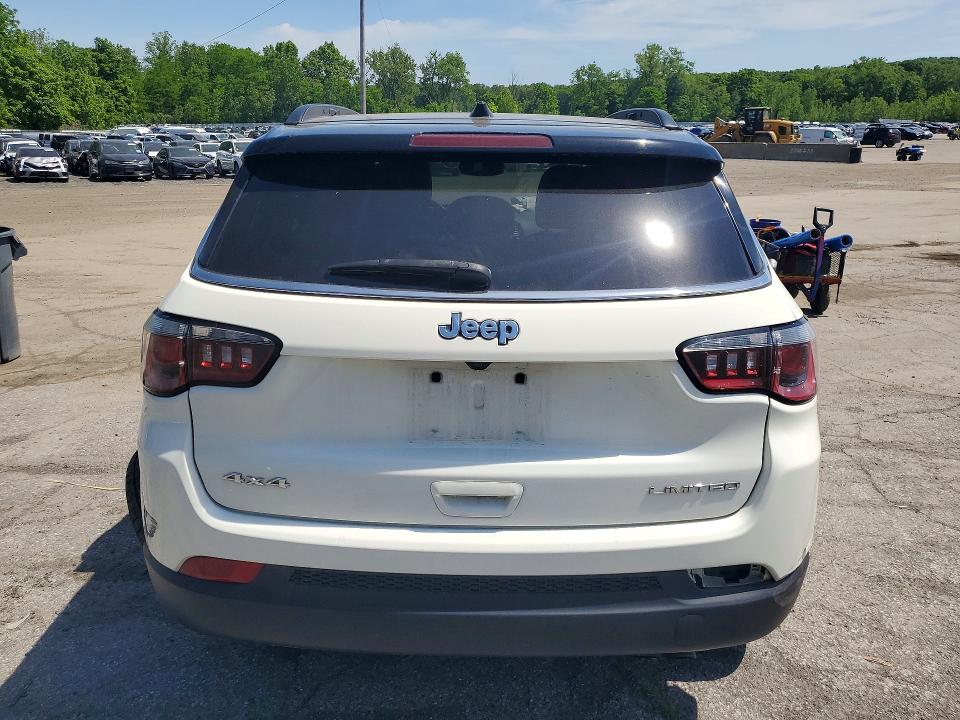 Photo 6 from auction – 2018 JEEP COMPASS with VIN 3C4NJDCB6JT373801