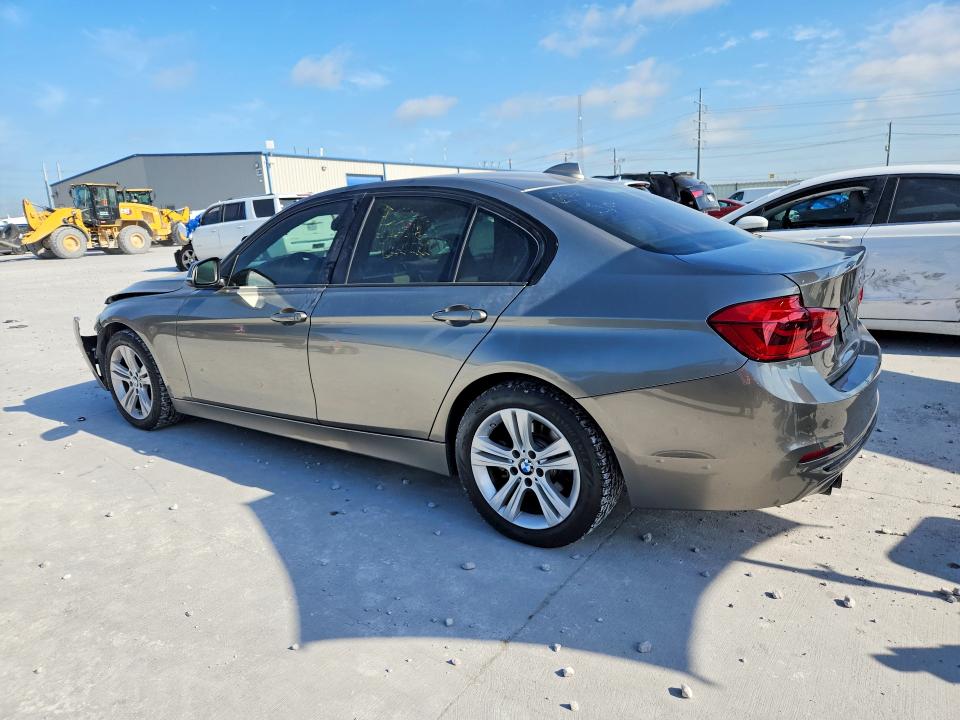 Photo 2 from auction – 2016 BMW 328 with VIN WBA8E9G59GNT87961