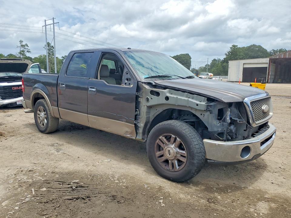 Photo 4 from auction – 2006 FORD F150 with VIN 1FTPW12VX6FB52997