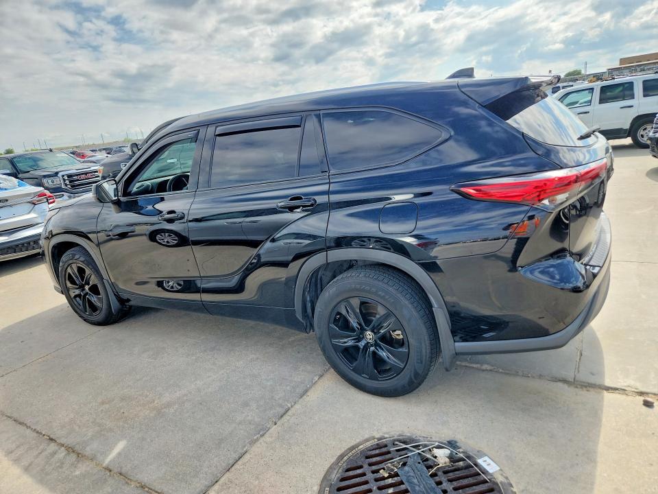 Photo 2 from auction – 2020 TOYOTA HIGHLANDER with VIN 5TDGZRAH4LS014952